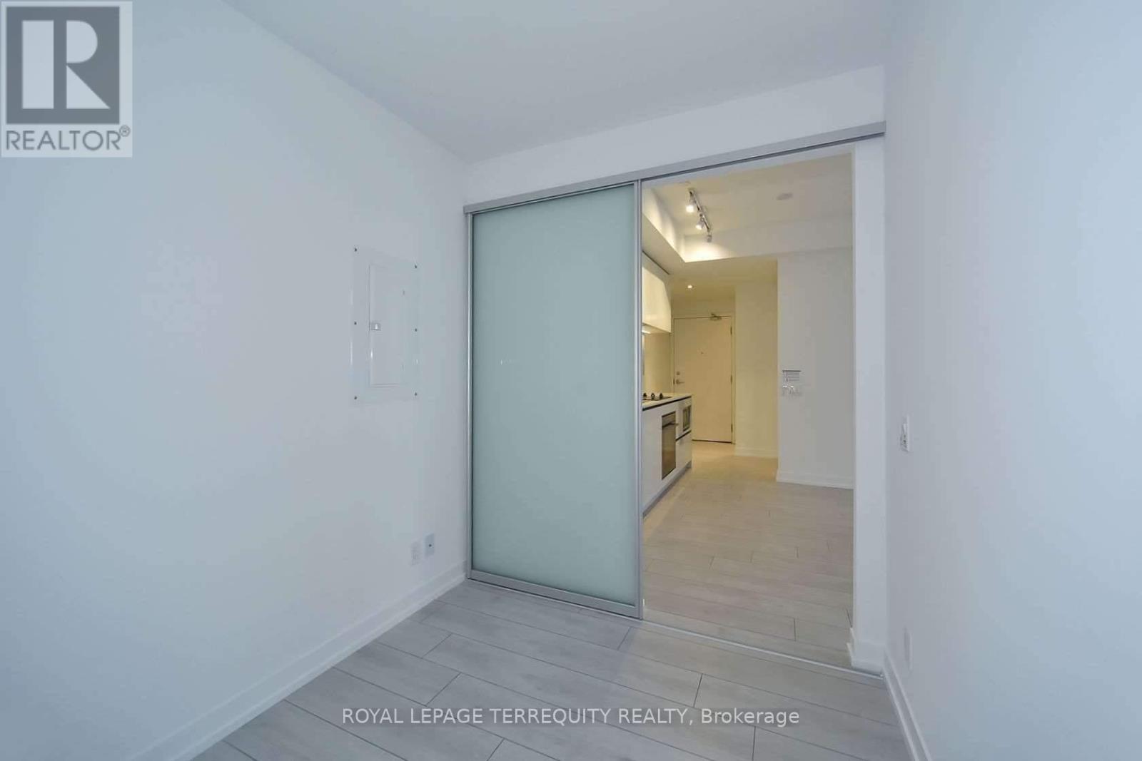 1112 - 5 Buttermill Avenue, Vaughan, Ontario  L4K 0J5 - Photo 18 - N13515398