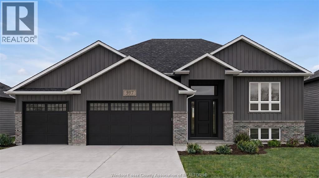 MLS# 26015893: 597 INDIAN CREEK ROAD West, Chatham, Canada
