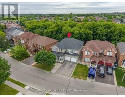 141 WHITWELL DRIVE, Brampton, Ontario