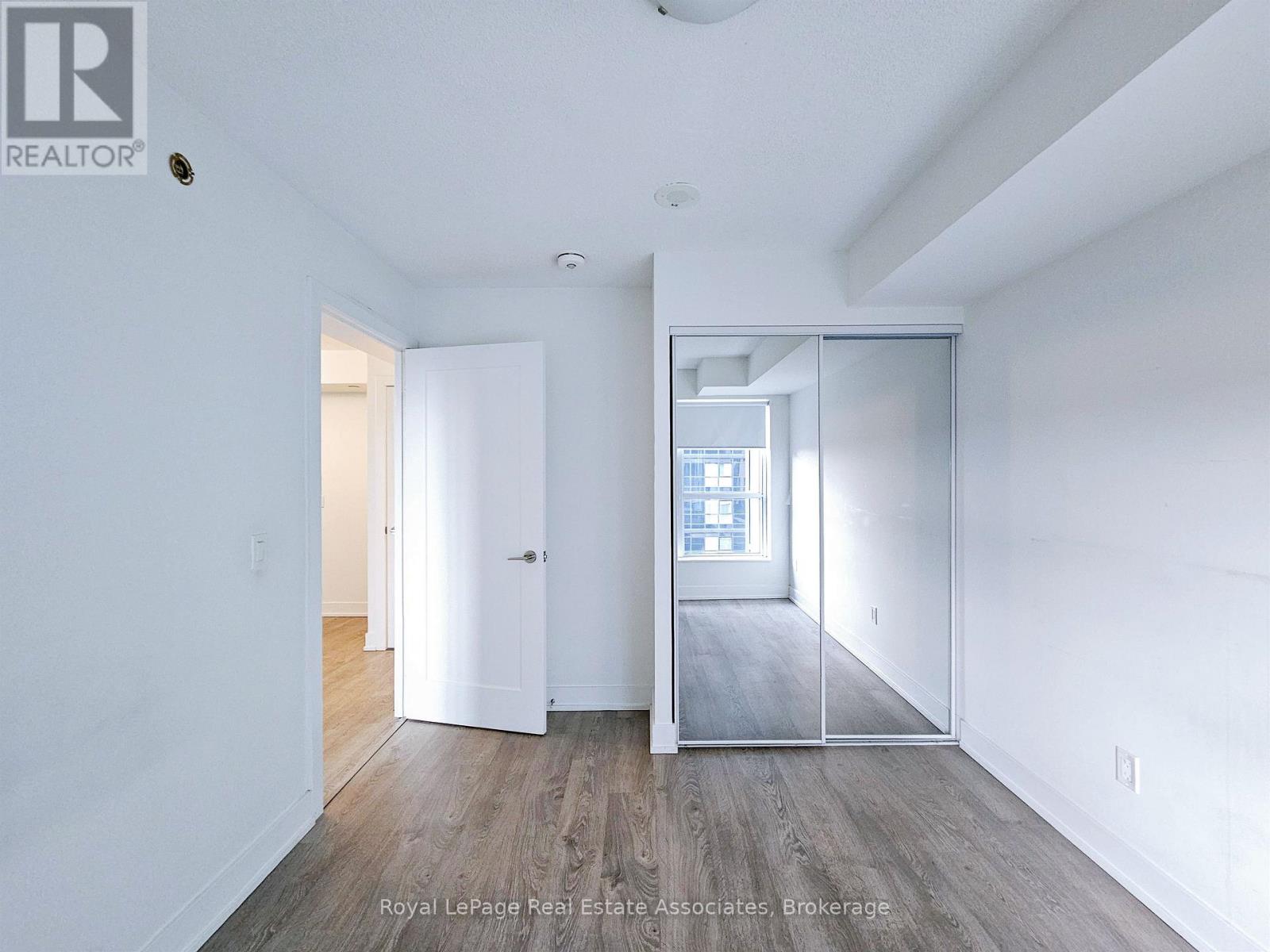905 - 7 Mabelle Avenue, Toronto, Ontario  M5T 0C9 - Photo 7 - W13515190