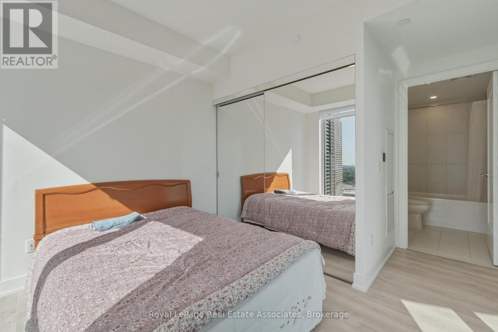 1804 - 25 Cordova Avenue, Toronto, Ontario  M9A 0E5 - Photo 11 - W13515192