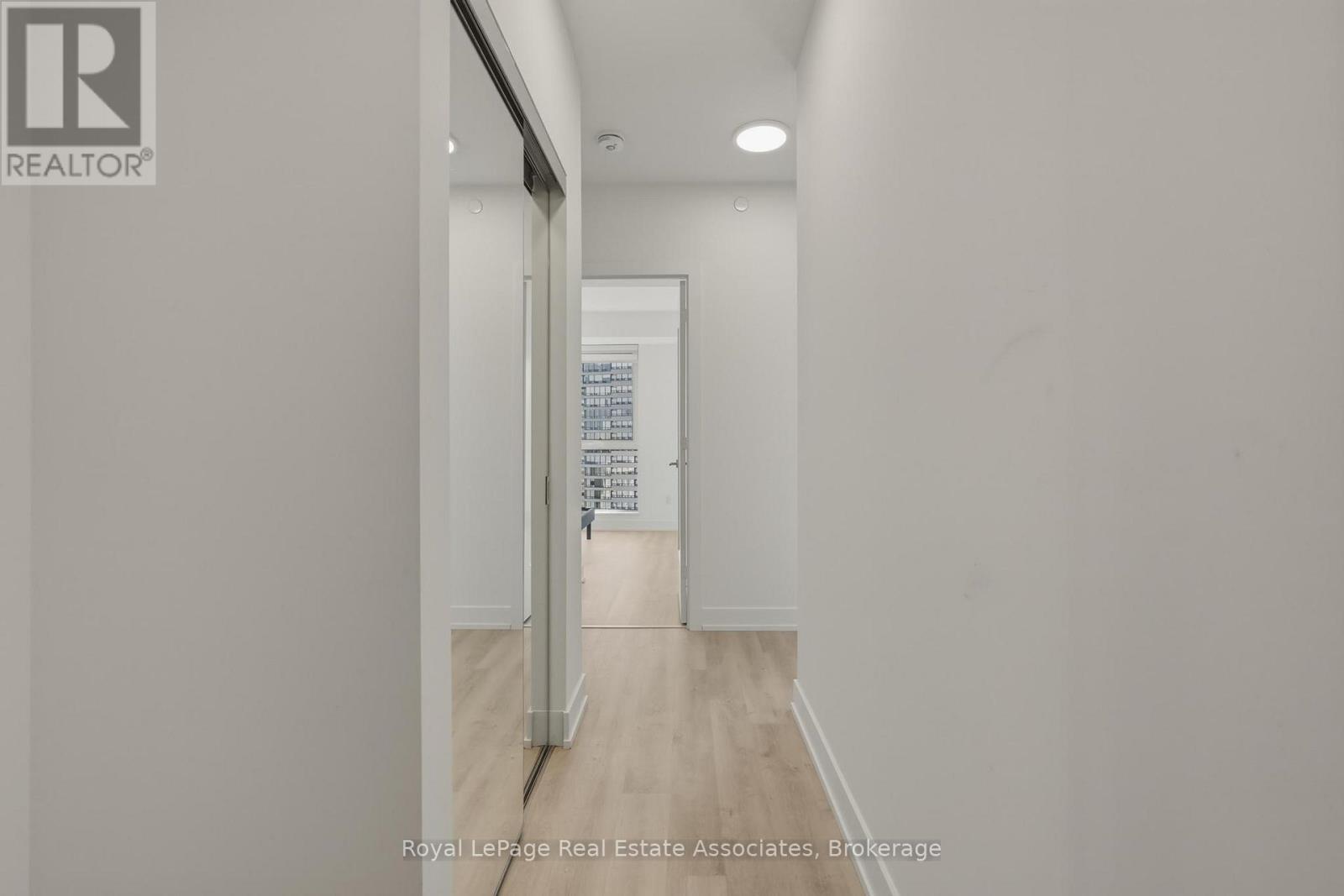 1804 - 25 Cordova Avenue, Toronto, Ontario  M9A 0E5 - Photo 2 - W13515192