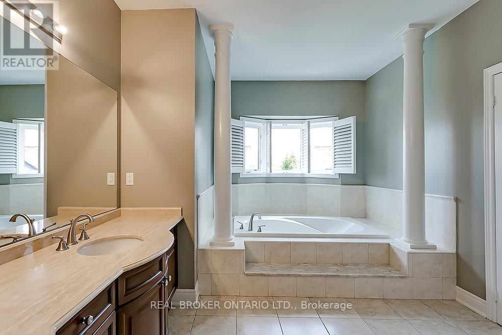 1510 Arrowhead Road, Oakville, Ontario  L6H 7V6 - Photo 31 - W13515202