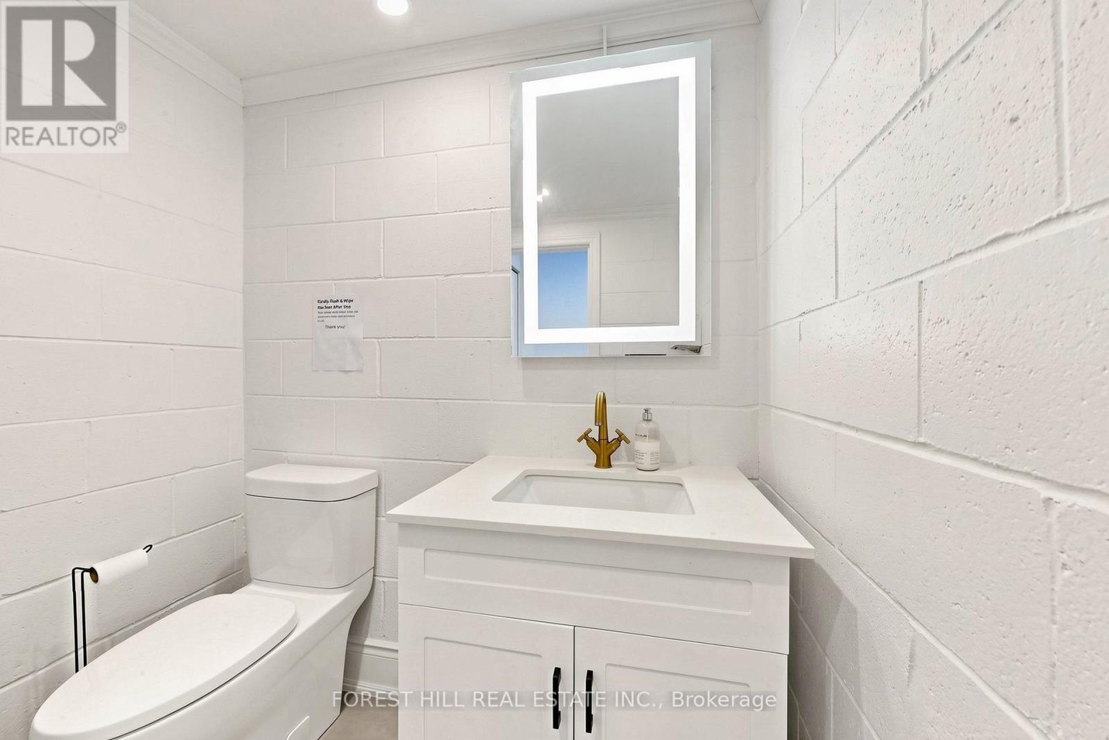 1502 Speers Road, Oakville, Ontario  L6L 2X7 - Photo 19 - W13515238
