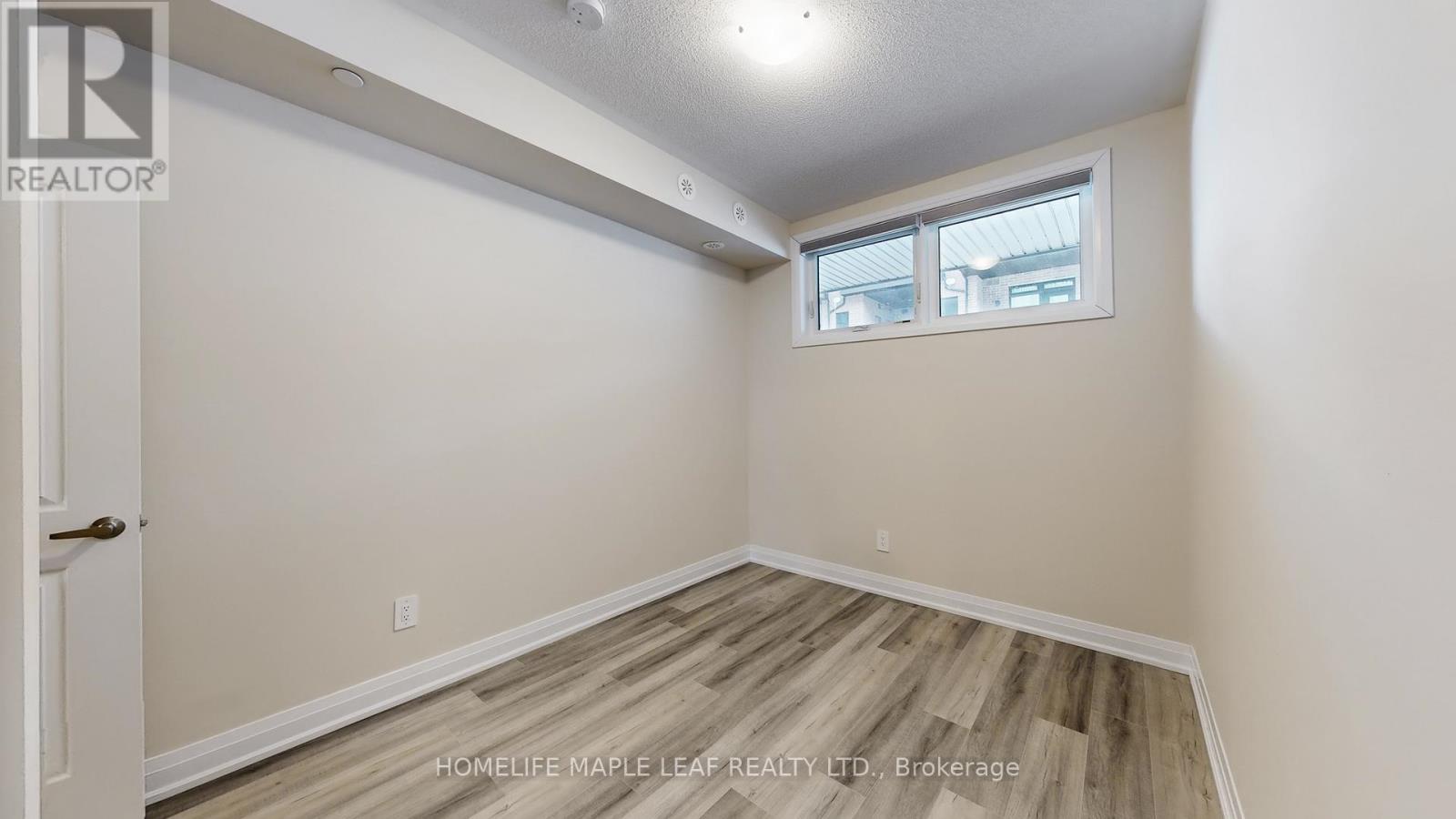 124 - 1569 Rose Way, Milton, Ontario  L9E 1N4 - Photo 24 - W13515260