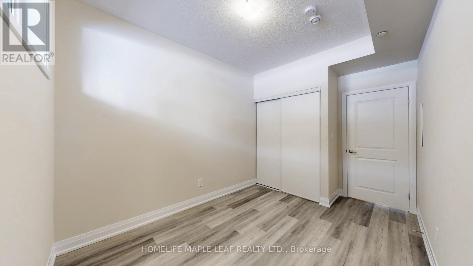 124 - 1569 Rose Way, Milton, Ontario  L9E 1N4 - Photo 25 - W13515260
