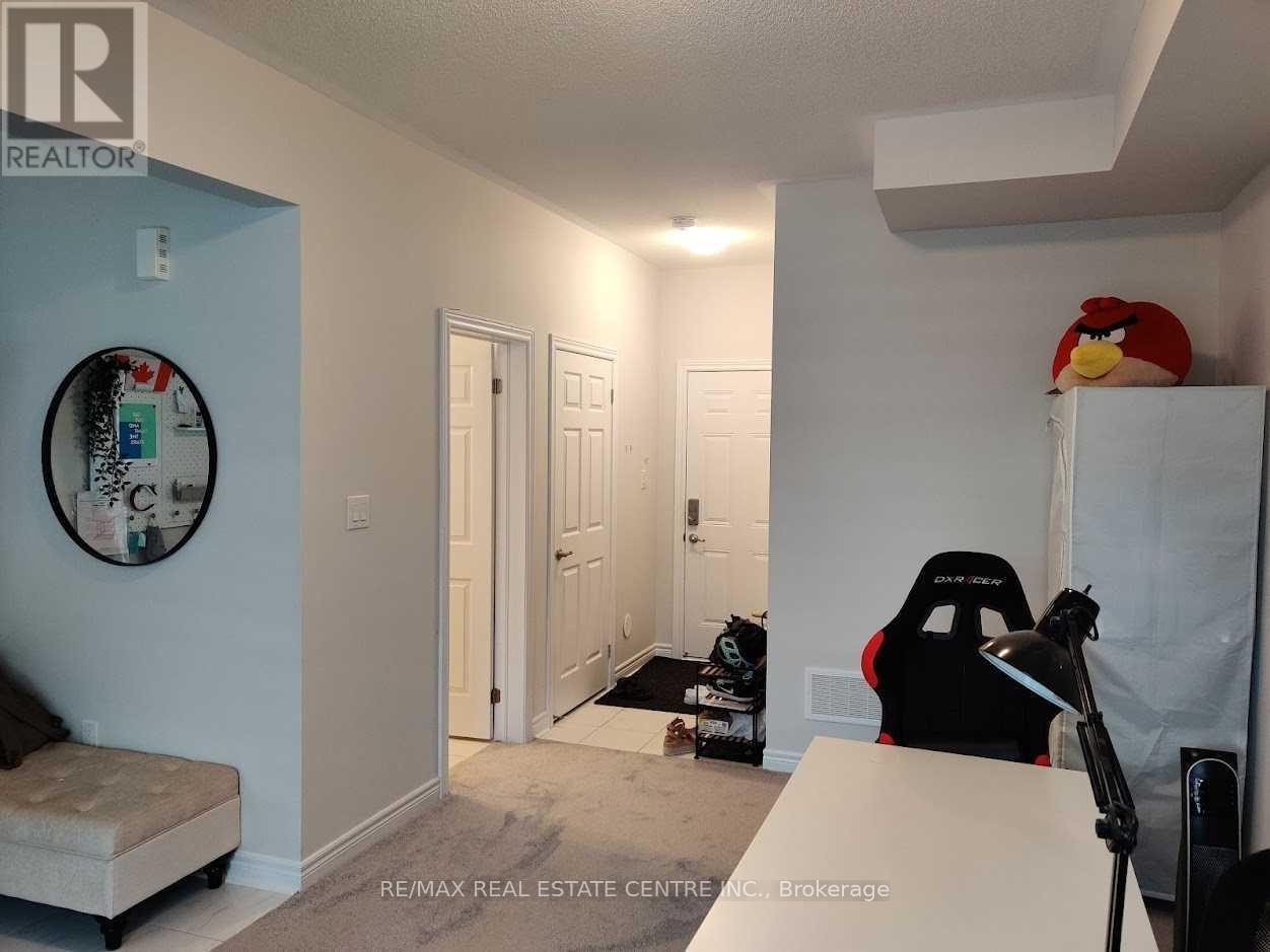 4 - 3298 Erasmum Street, Oakville, Ontario  L6M 1S3 - Photo 4 - W13515322