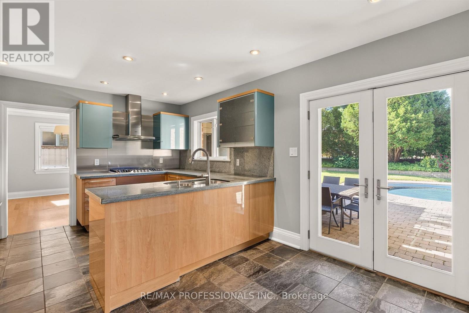 28 Aylesbury Road, Toronto, Ontario  M9A 2M5 - Photo 18 - W13515352
