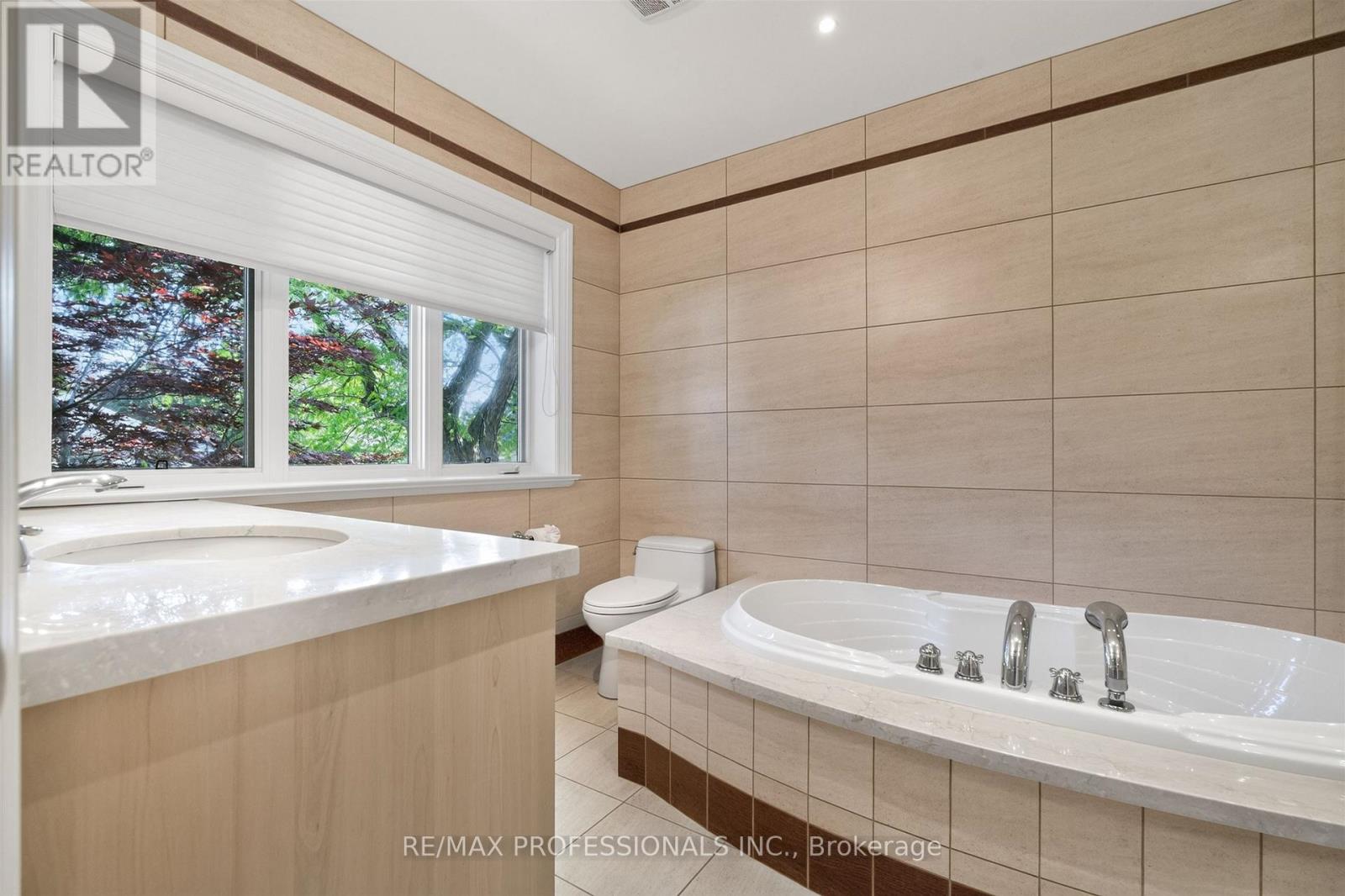 28 Aylesbury Road, Toronto, Ontario  M9A 2M5 - Photo 31 - W13515352