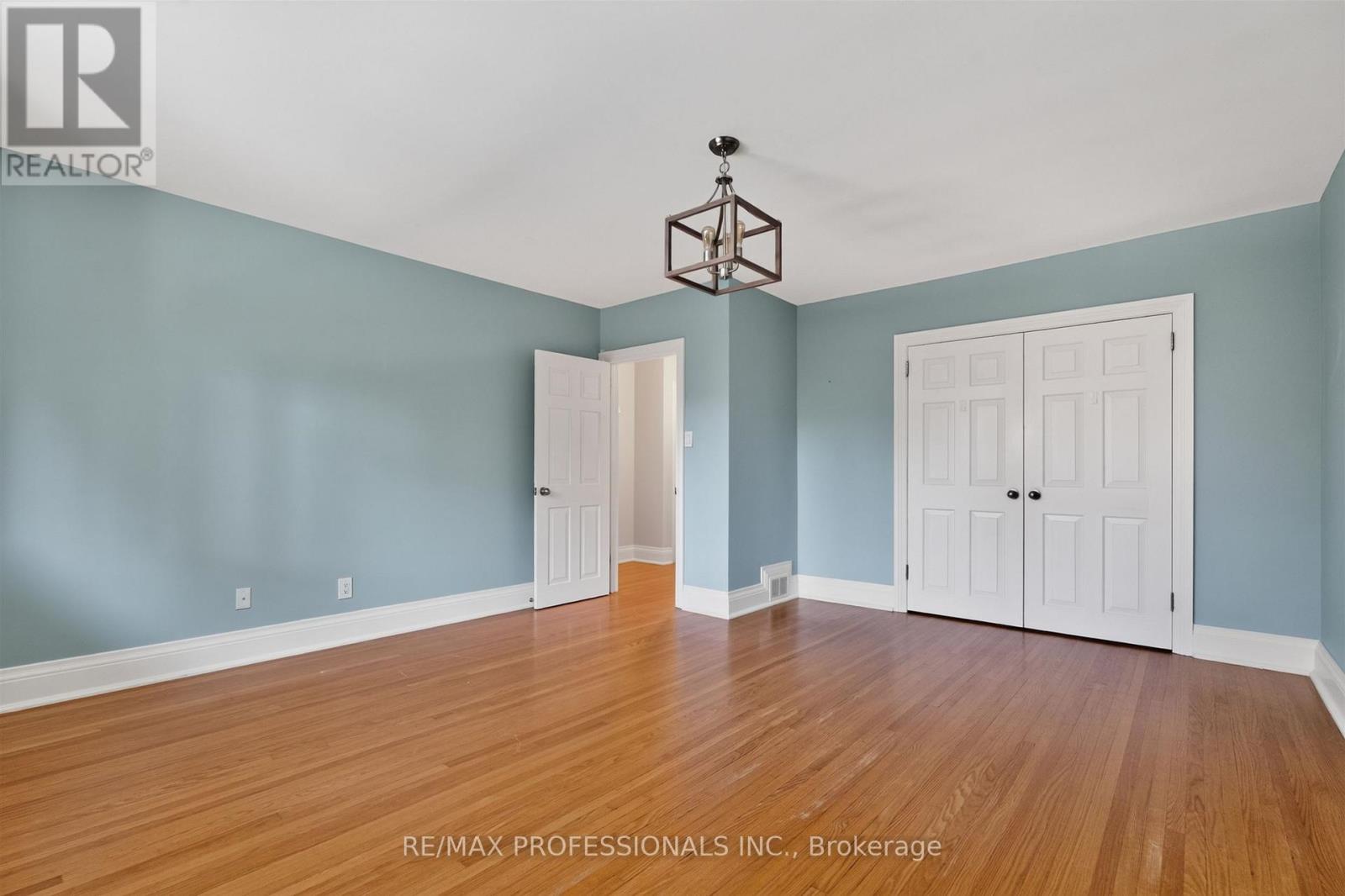 28 Aylesbury Road, Toronto, Ontario  M9A 2M5 - Photo 35 - W13515352