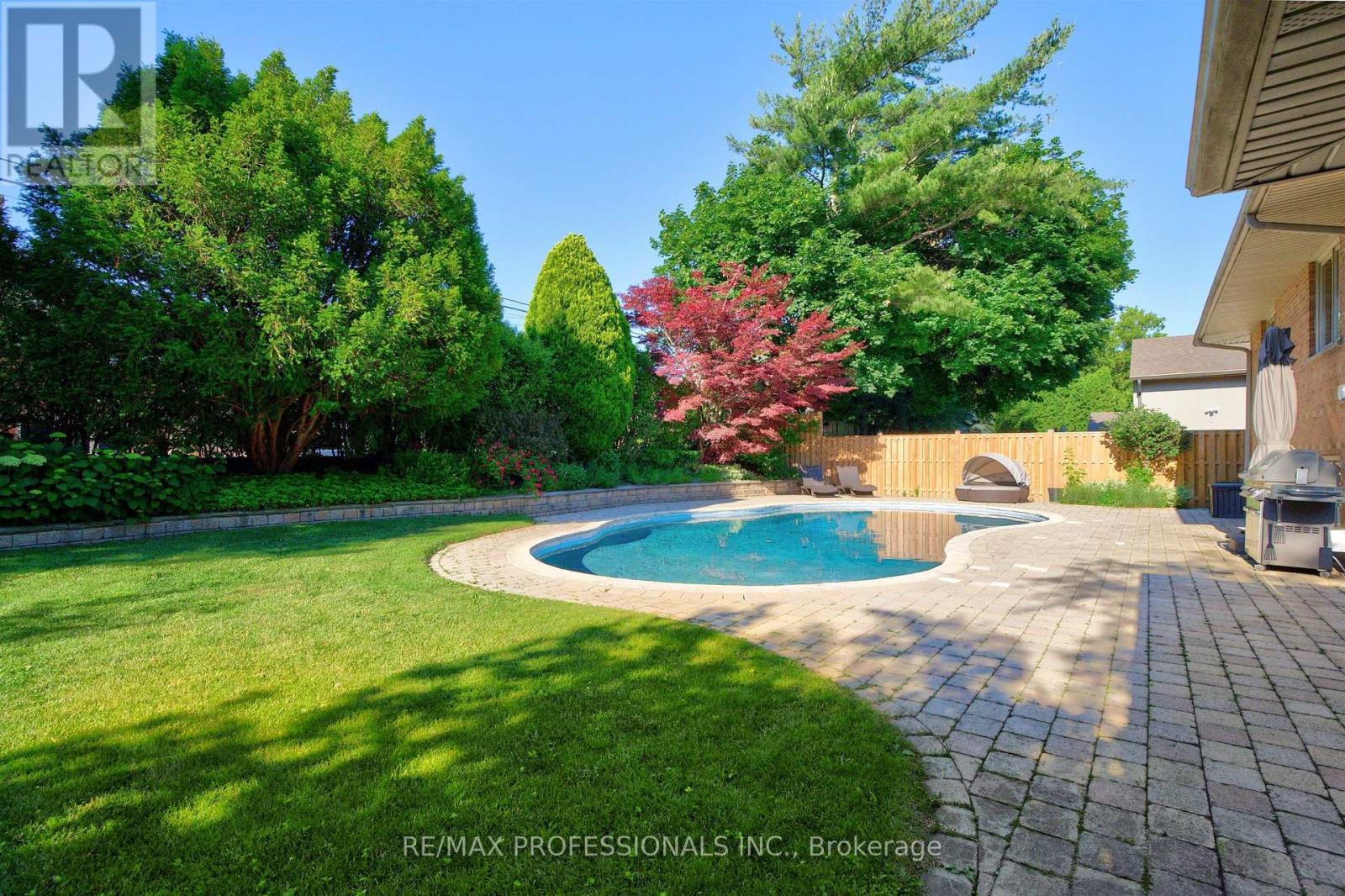 28 Aylesbury Road, Toronto, Ontario  M9A 2M5 - Photo 44 - W13515352