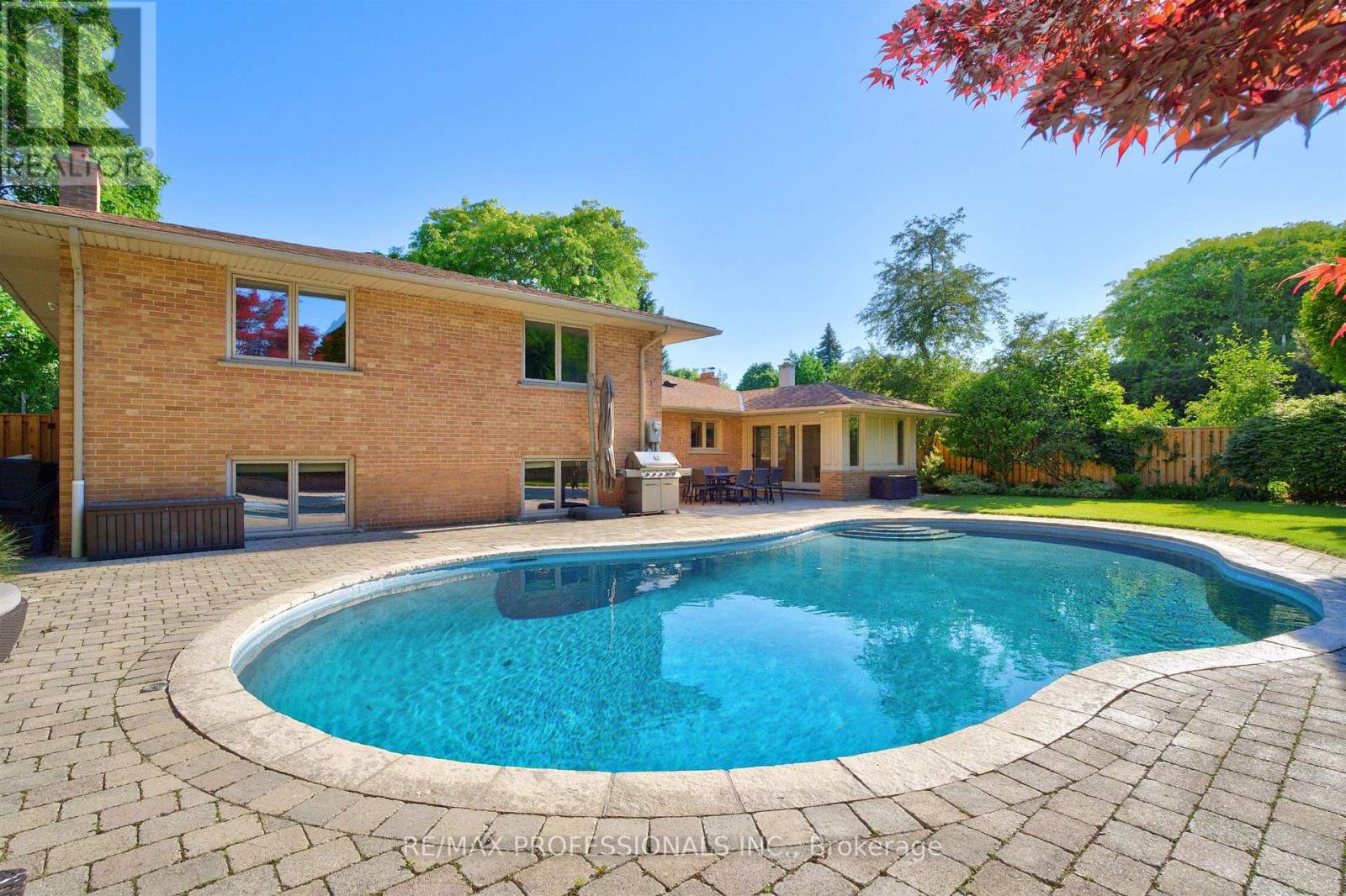 28 Aylesbury Road, Toronto, Ontario  M9A 2M5 - Photo 46 - W13515352