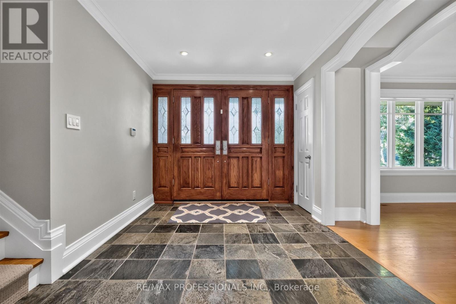 28 Aylesbury Road, Toronto, Ontario  M9A 2M5 - Photo 7 - W13515352