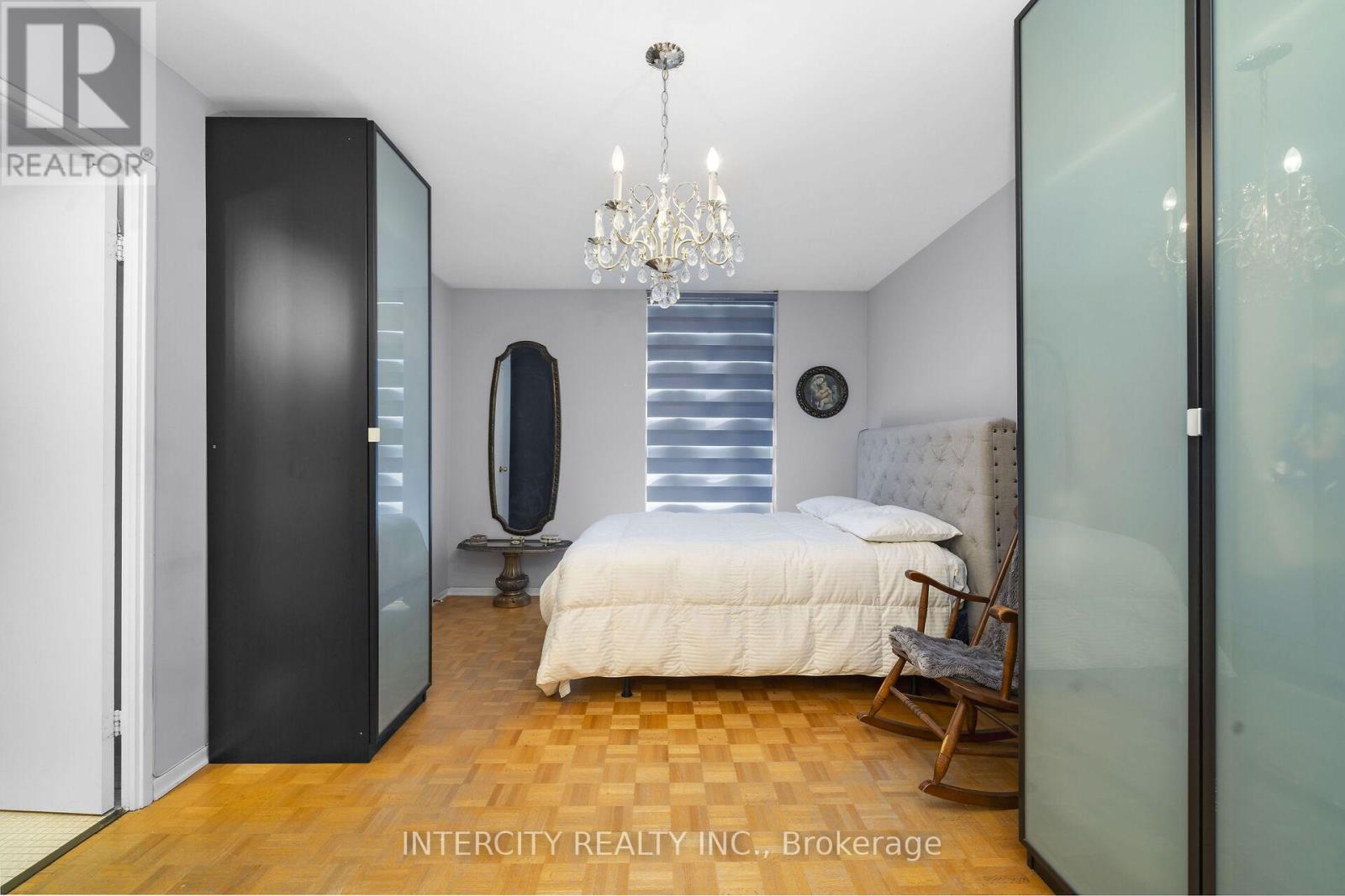 302 - 2825 Islington Avenue, Toronto, Ontario  M9L 2K1 - Photo 16 - W13515374