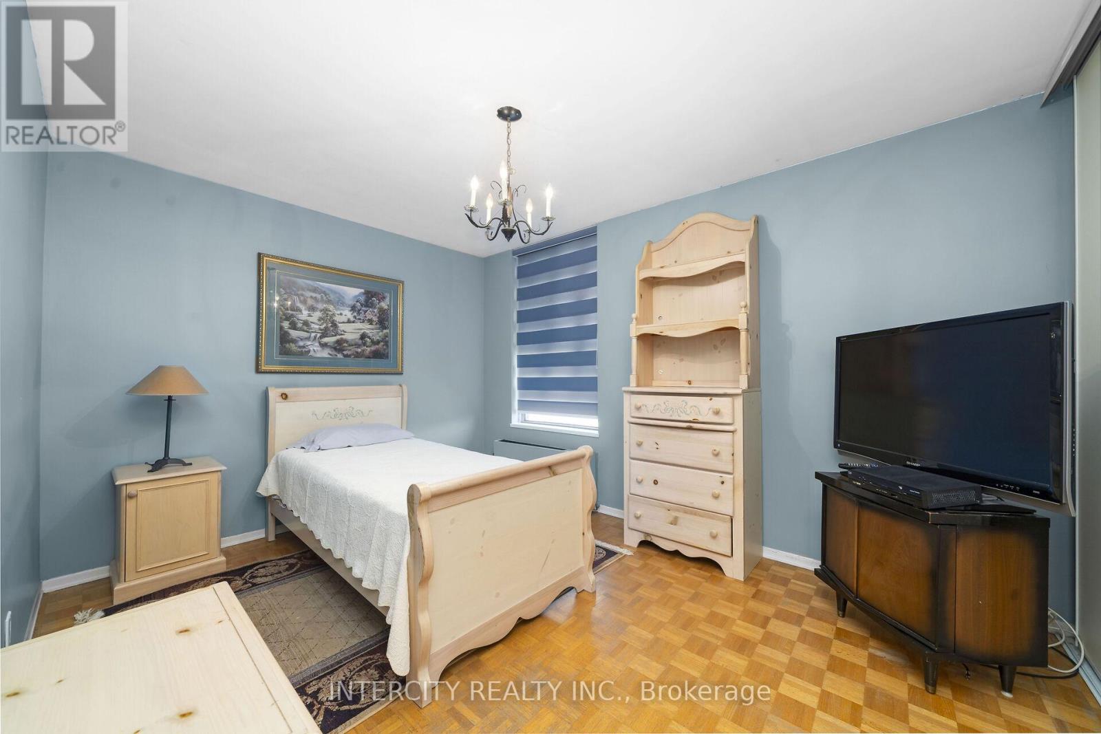 302 - 2825 Islington Avenue, Toronto, Ontario  M9L 2K1 - Photo 19 - W13515374