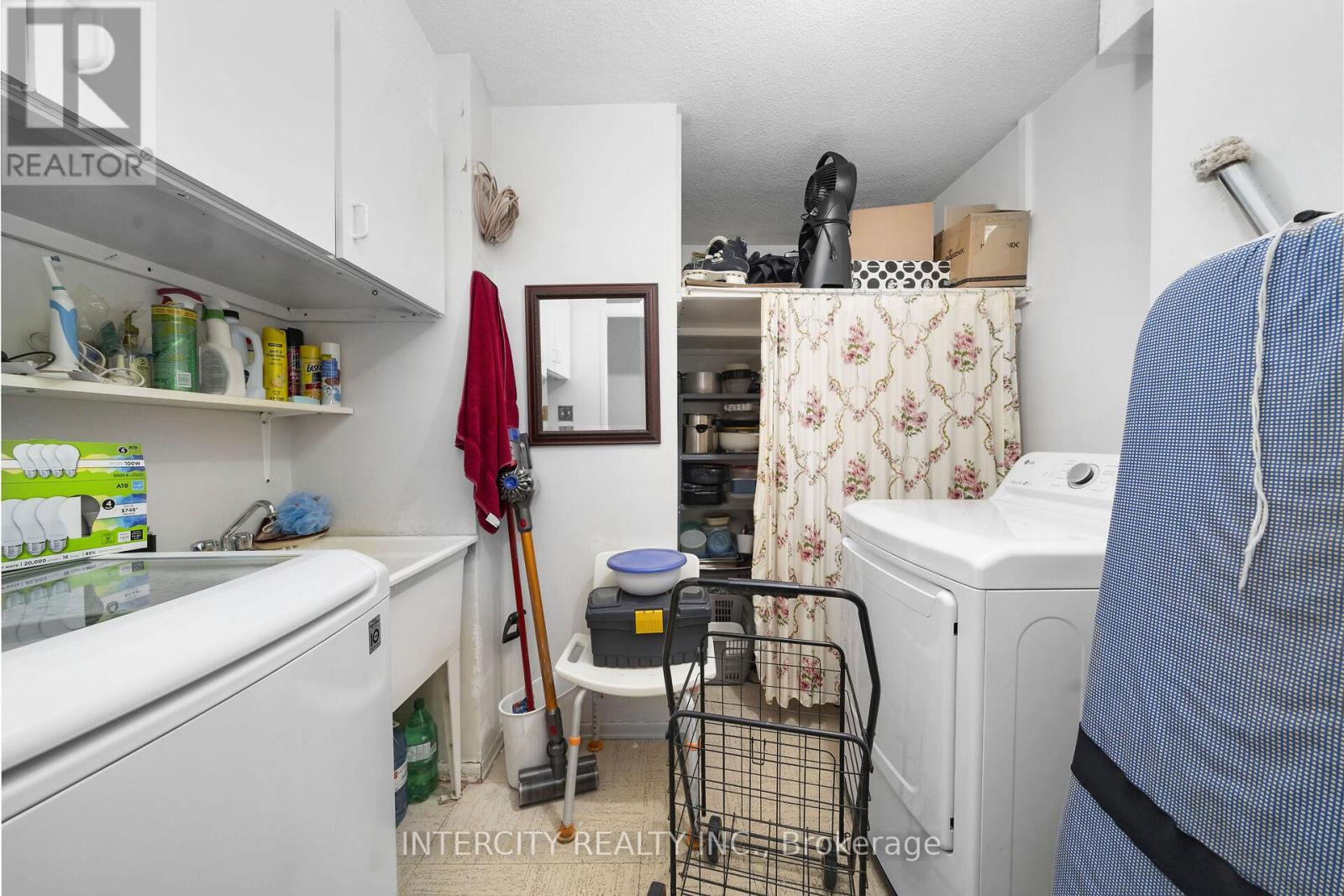 302 - 2825 Islington Avenue, Toronto, Ontario  M9L 2K1 - Photo 25 - W13515374