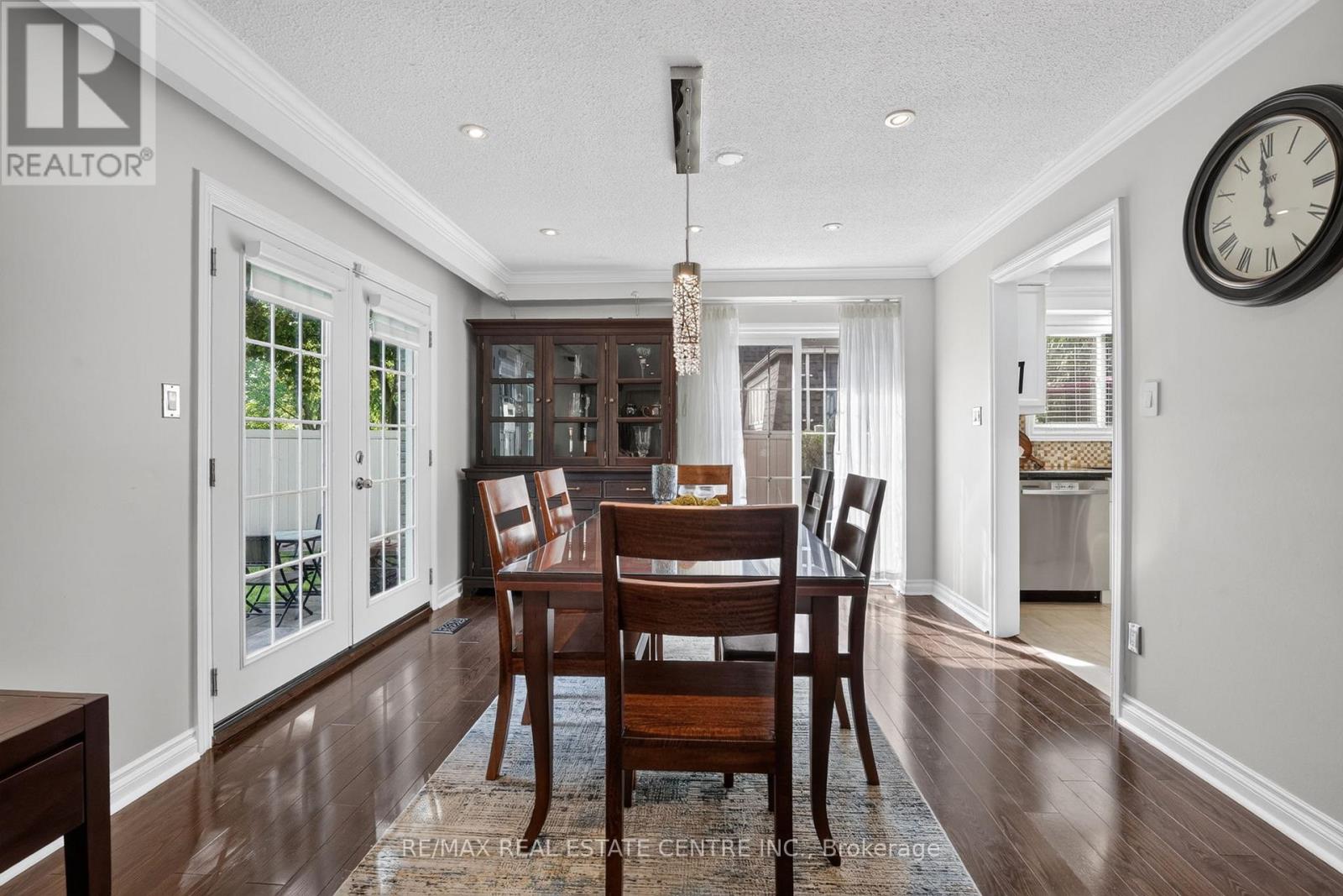 403 Isabella Avenue, Mississauga, Ontario L5B 2K2 - Photo 13 - W13515386