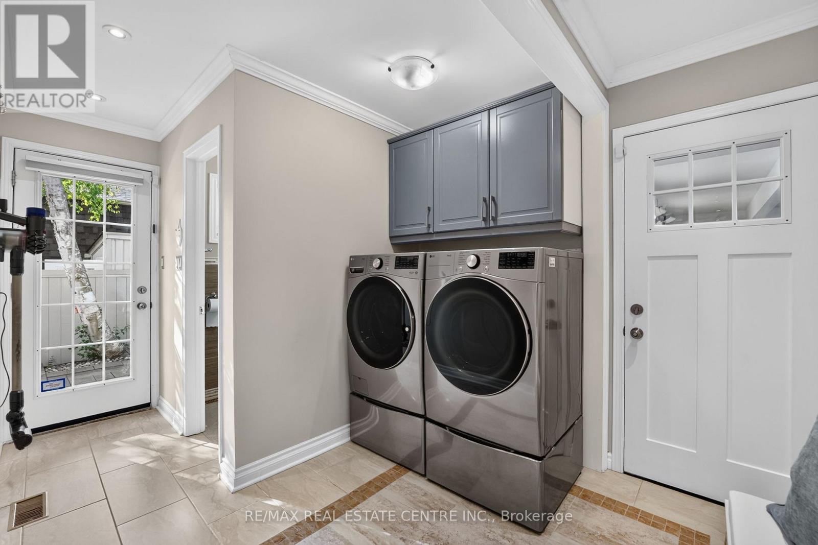 403 Isabella Avenue, Mississauga, Ontario L5B 2K2 - Photo 35 - W13515386