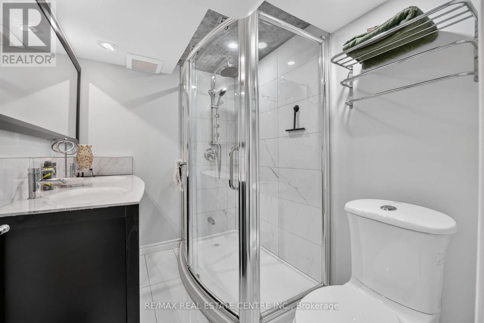 403 Isabella Avenue, Mississauga, Ontario L5B 2K2 - Photo 39 - W13515386