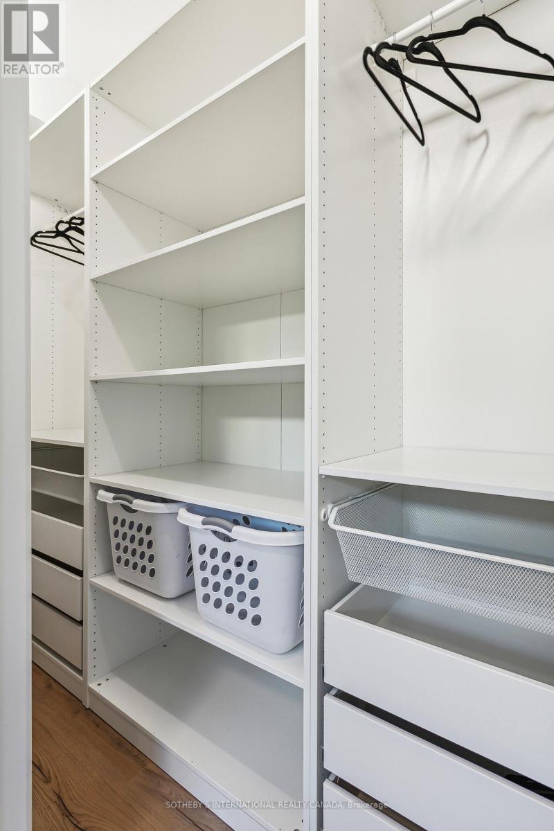 Lower - 73 Guthrie Avenue, Toronto, Ontario  M8Z 2M9 - Photo 12 - W13515392