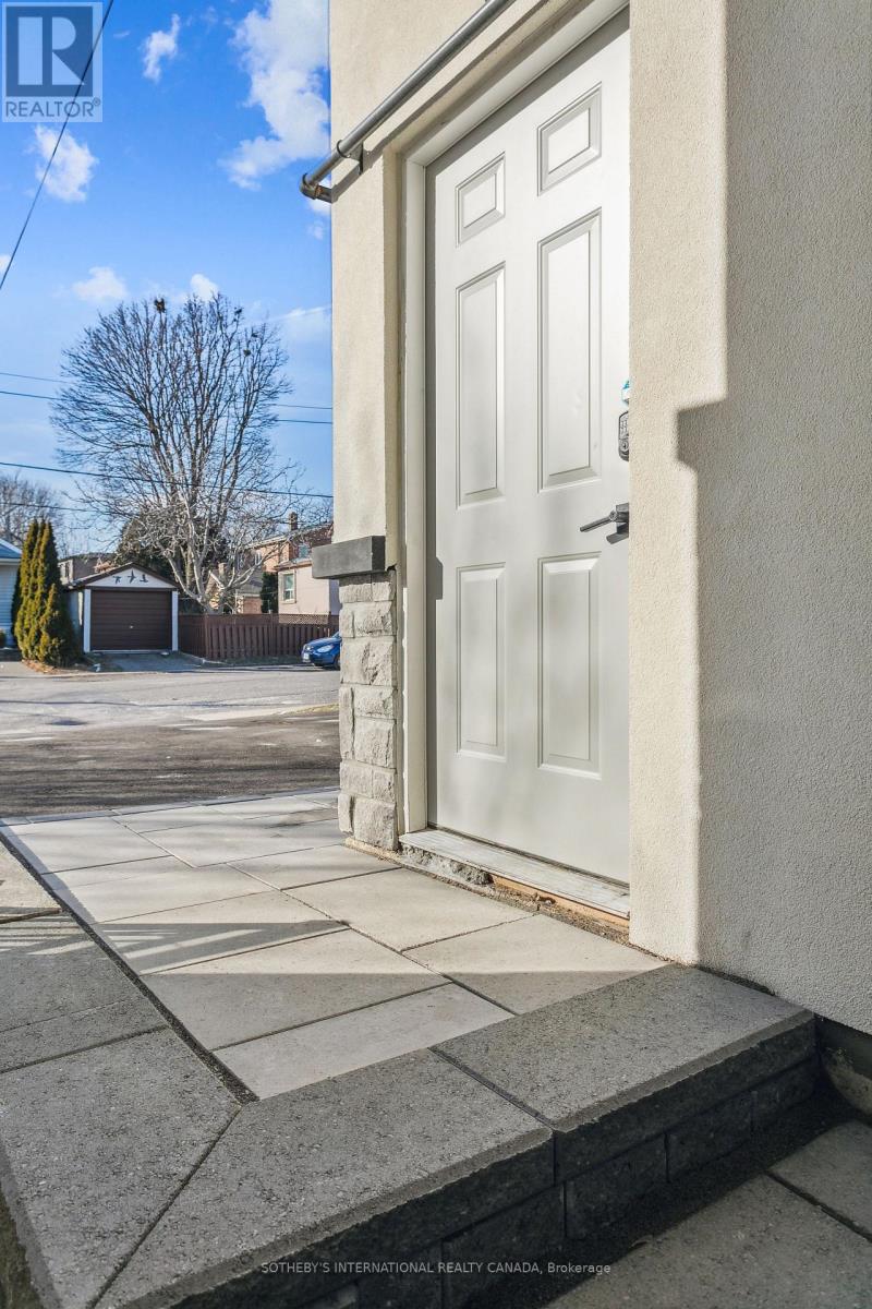 Lower - 73 Guthrie Avenue, Toronto, Ontario  M8Z 2M9 - Photo 19 - W13515392