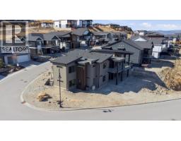 1120 Collinson Court, Kelowna, British Columbia  V1W 0C3 - Photo 4 - 10381747