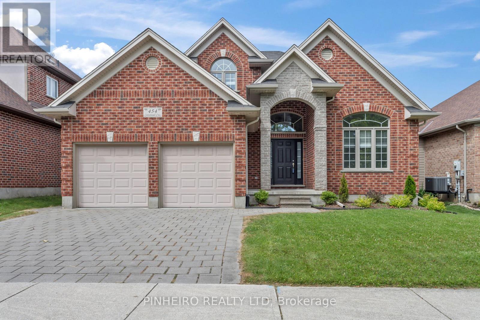 454 Cottontail Crescent, London North, Ontario N5X 4N4 - Photo 2 - X13515462
