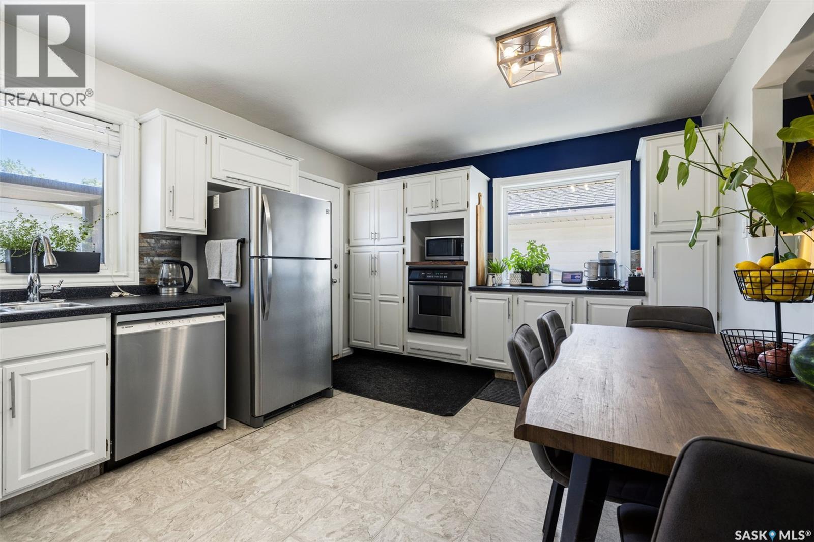 261 Cornwall Street N, Regina, Saskatchewan  S4R 2G5 - Photo 5 - SK041325
