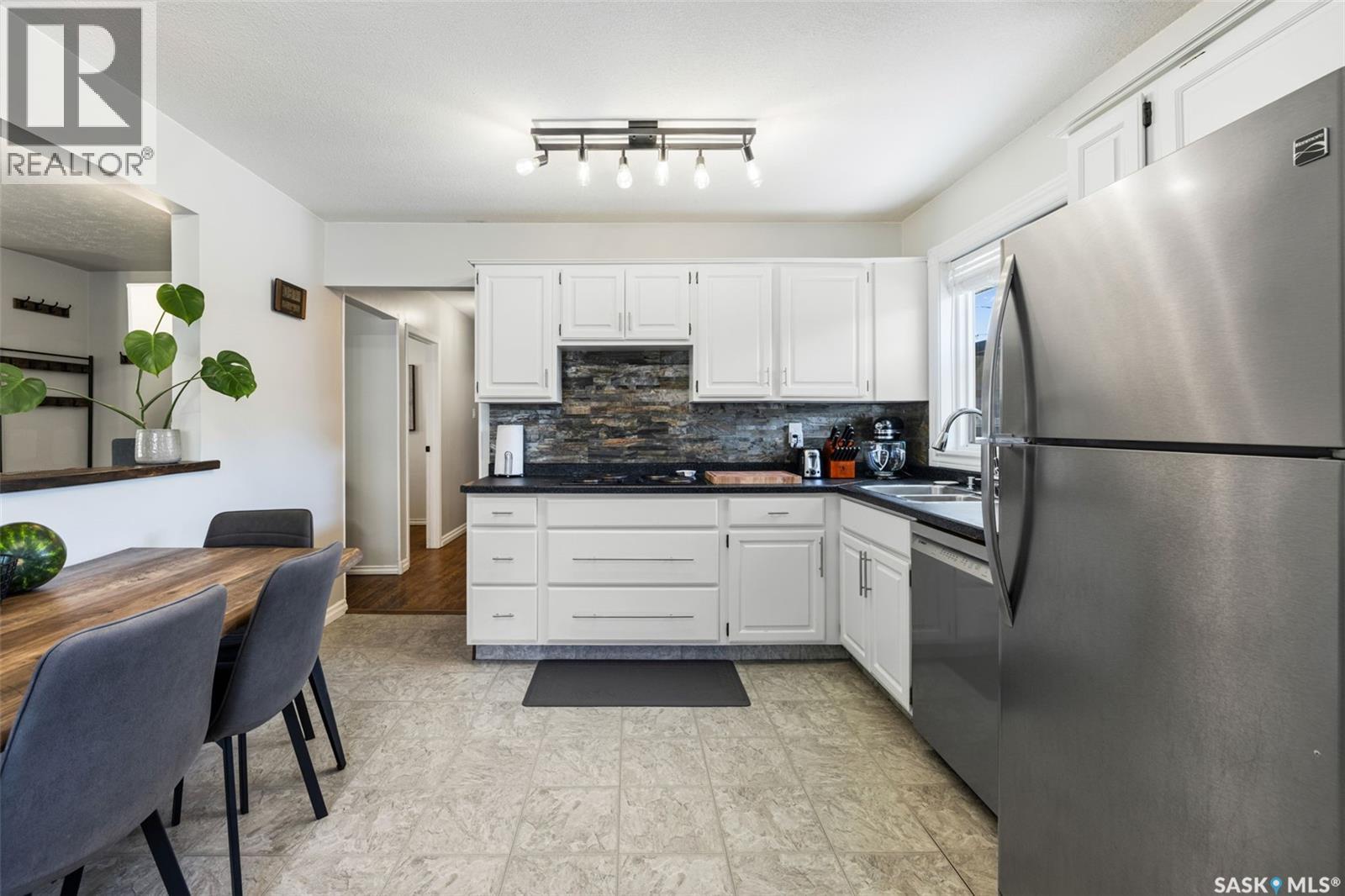 261 Cornwall Street N, Regina, Saskatchewan  S4R 2G5 - Photo 6 - SK041325