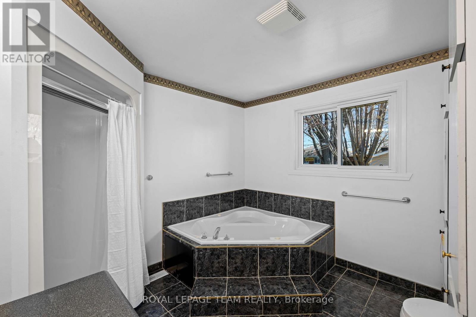 228 Laframboise Avenue, Cornwall, Ontario  K6H 3E7 - Photo 17 - X13515464