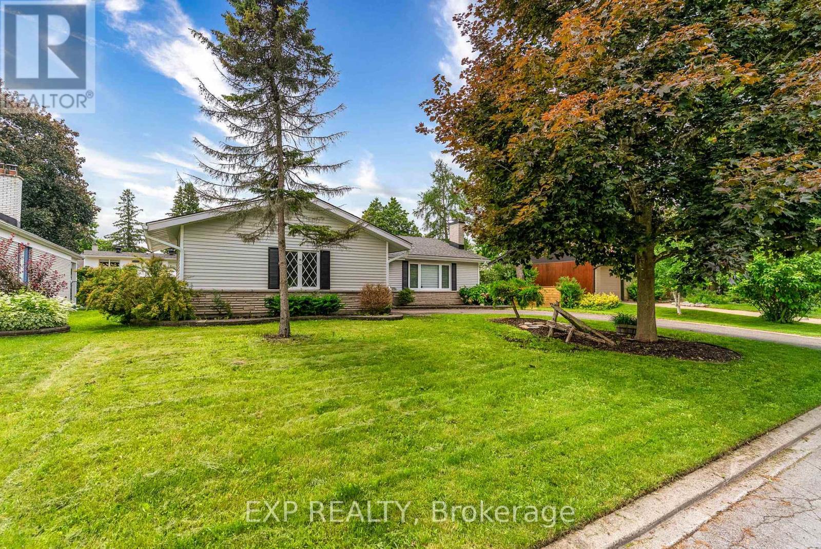 2136 FILLMORE CRESCENT, Ottawa, Ontario