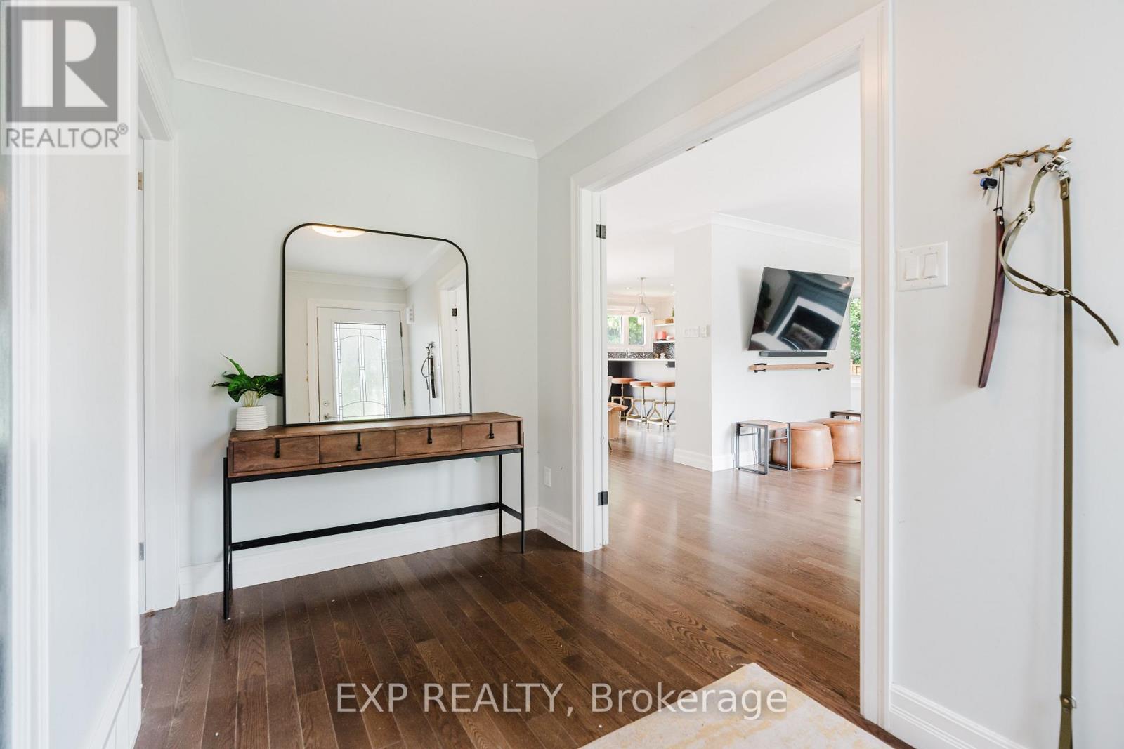 2136 Fillmore Crescent, Ottawa, Ontario  K1J 6A4 - Photo 3 - X13515540