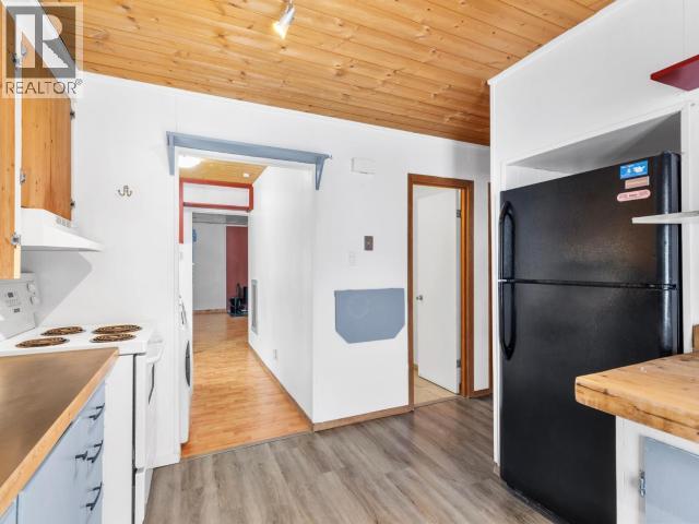 8150 8th Avenue, Whitehorse, Yukon Y1A 1S4 - Photo 6 - 17161