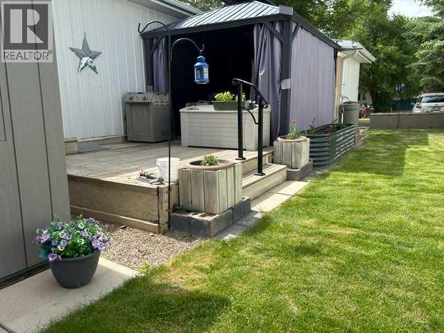 56 Greenbrook Village E, Brooks, Alberta  T1R 0R7 - Photo 21 - A2320653