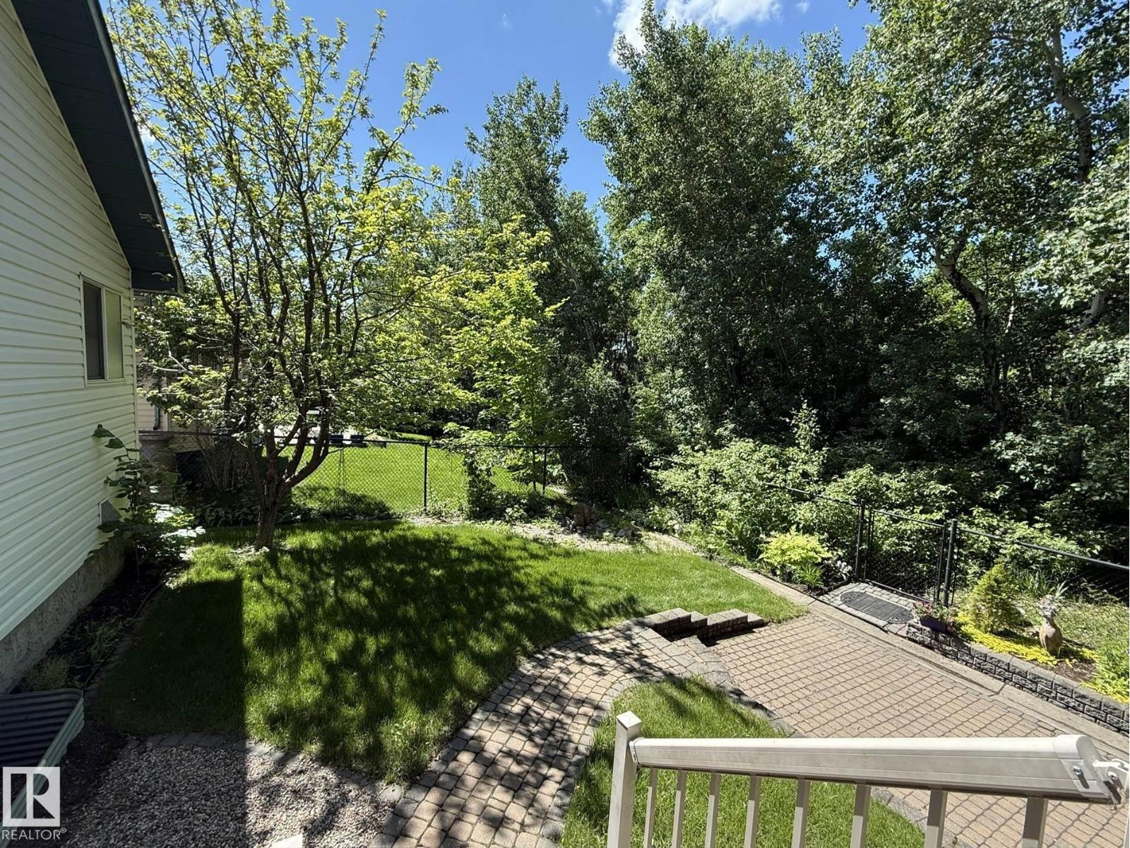 70 Eastcott Dr, St. Albert, Alberta  T8N 7B2 - Photo 2 - E4489596