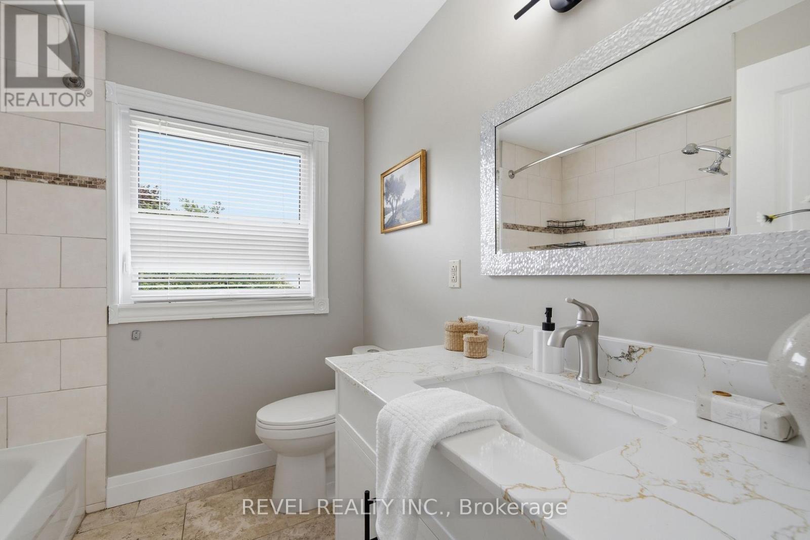 96 Bolland Crescent, Ajax, Ontario L1S 3G9 - Photo 18 - E13515534