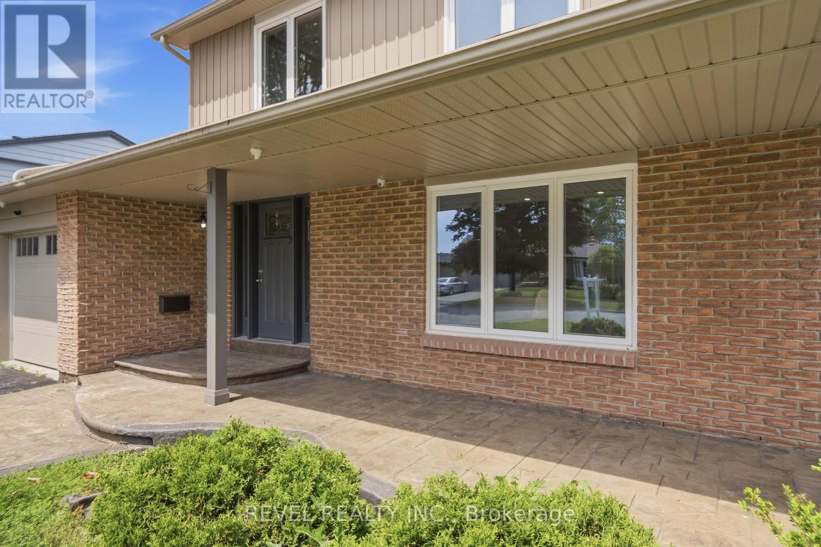 96 Bolland Crescent, Ajax, Ontario L1S 3G9 - Photo 37 - E13515534