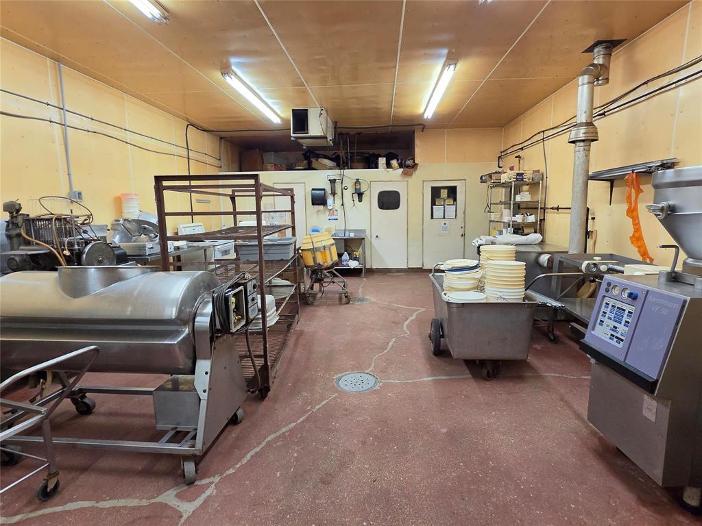 77 Dennis Street W, Gladstone, Manitoba  R0J 0T0 - Photo 16 - 202605675