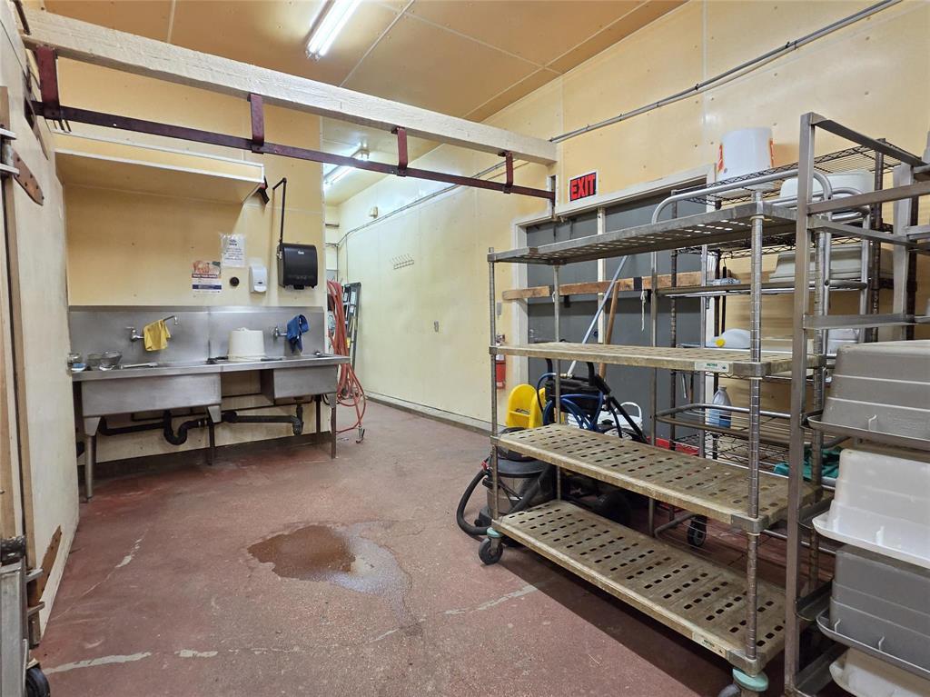 77 Dennis Street W, Gladstone, Manitoba  R0J 0T0 - Photo 14 - 202605675