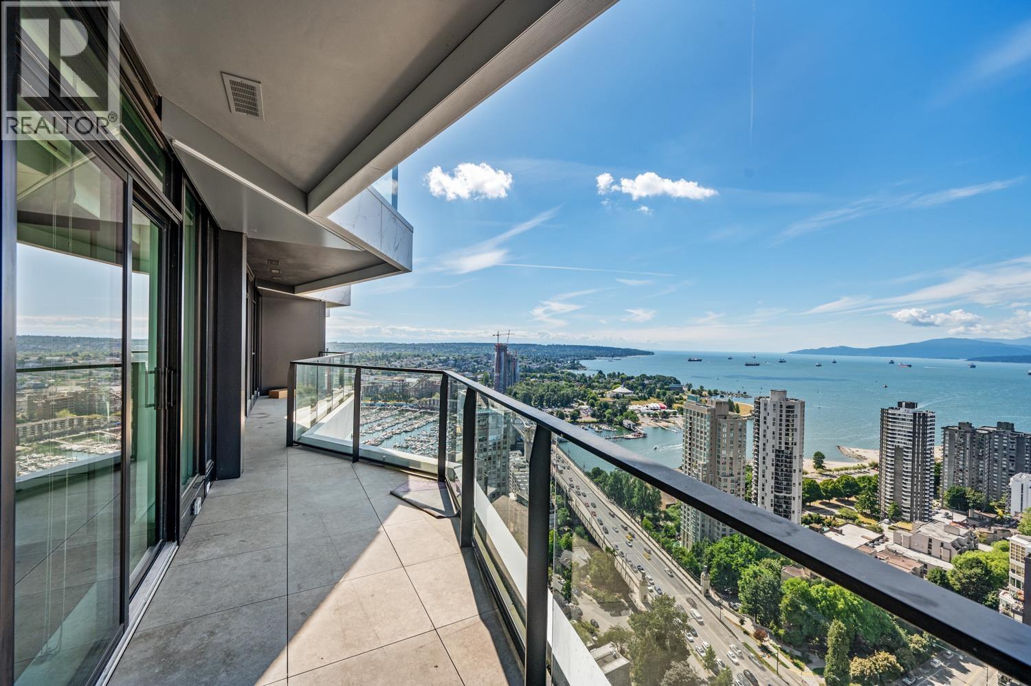 3x03 889 Pacific Street, Vancouver, British Columbia  V6Z 1C3 - Photo 2 - R3142026