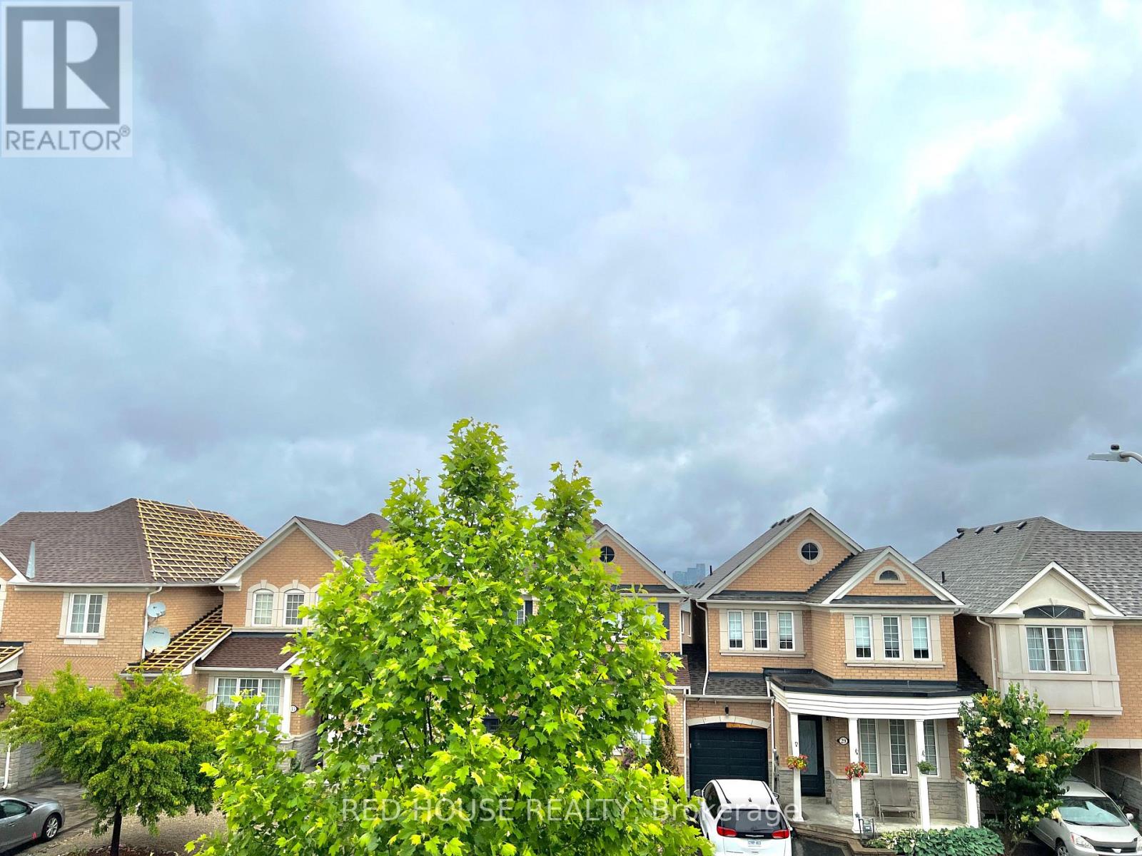 30 Clovis Street, Vaughan, Ontario  L4J 8W7 - Photo 10 - N13515556