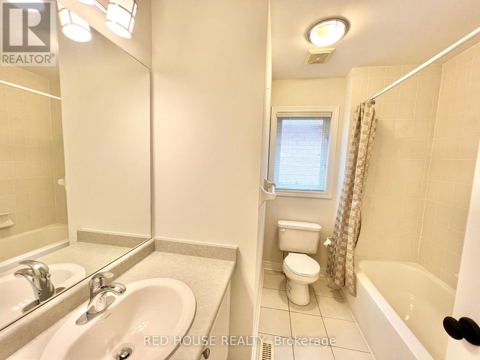 30 Clovis Street, Vaughan, Ontario  L4J 8W7 - Photo 12 - N13515556