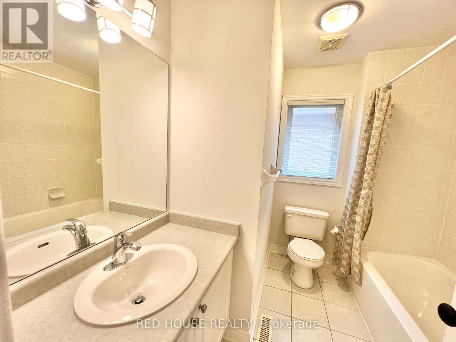 30 Clovis Street, Vaughan, Ontario  L4J 8W7 - Photo 13 - N13515556