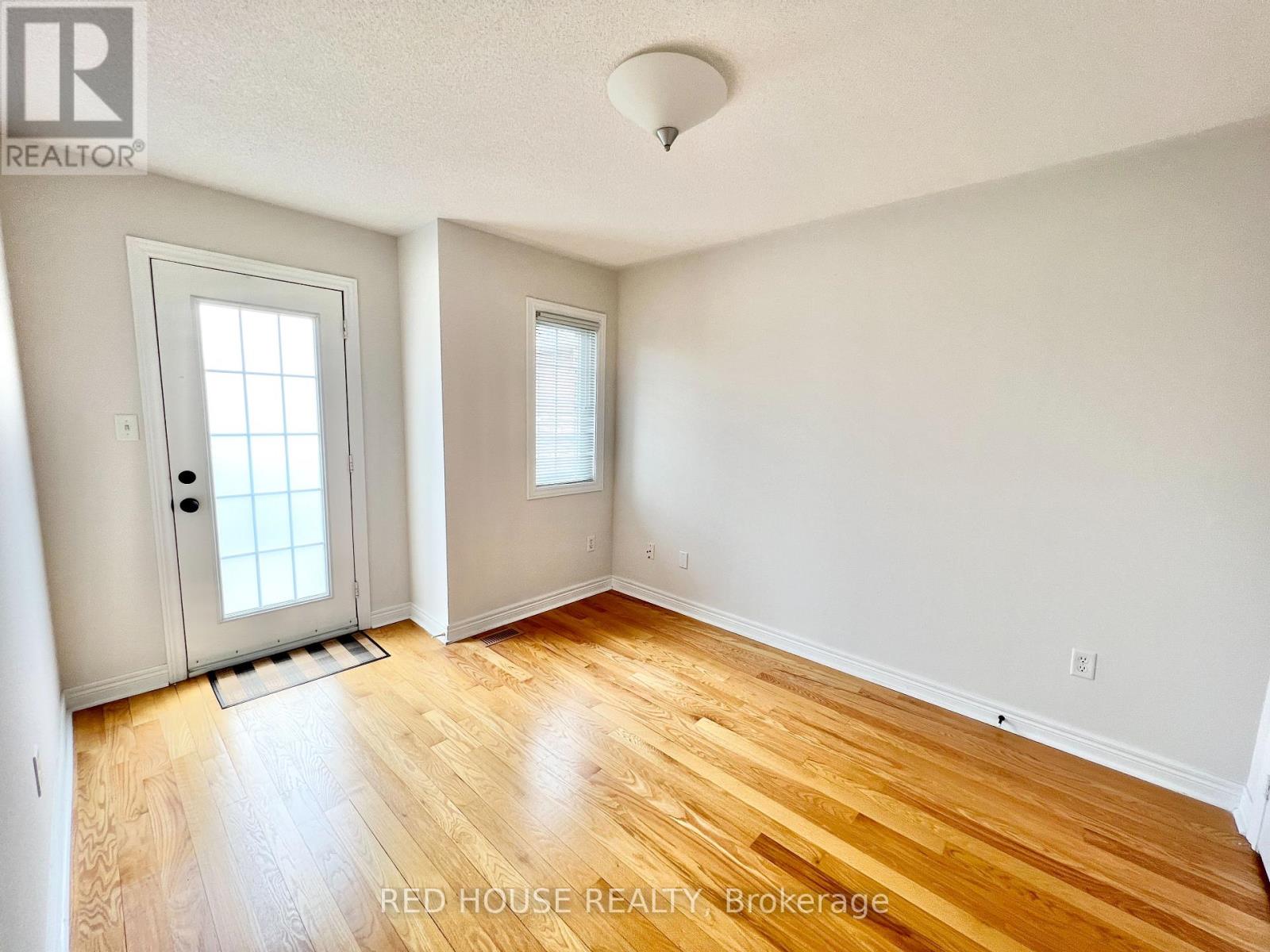 30 Clovis Street, Vaughan, Ontario  L4J 8W7 - Photo 8 - N13515556
