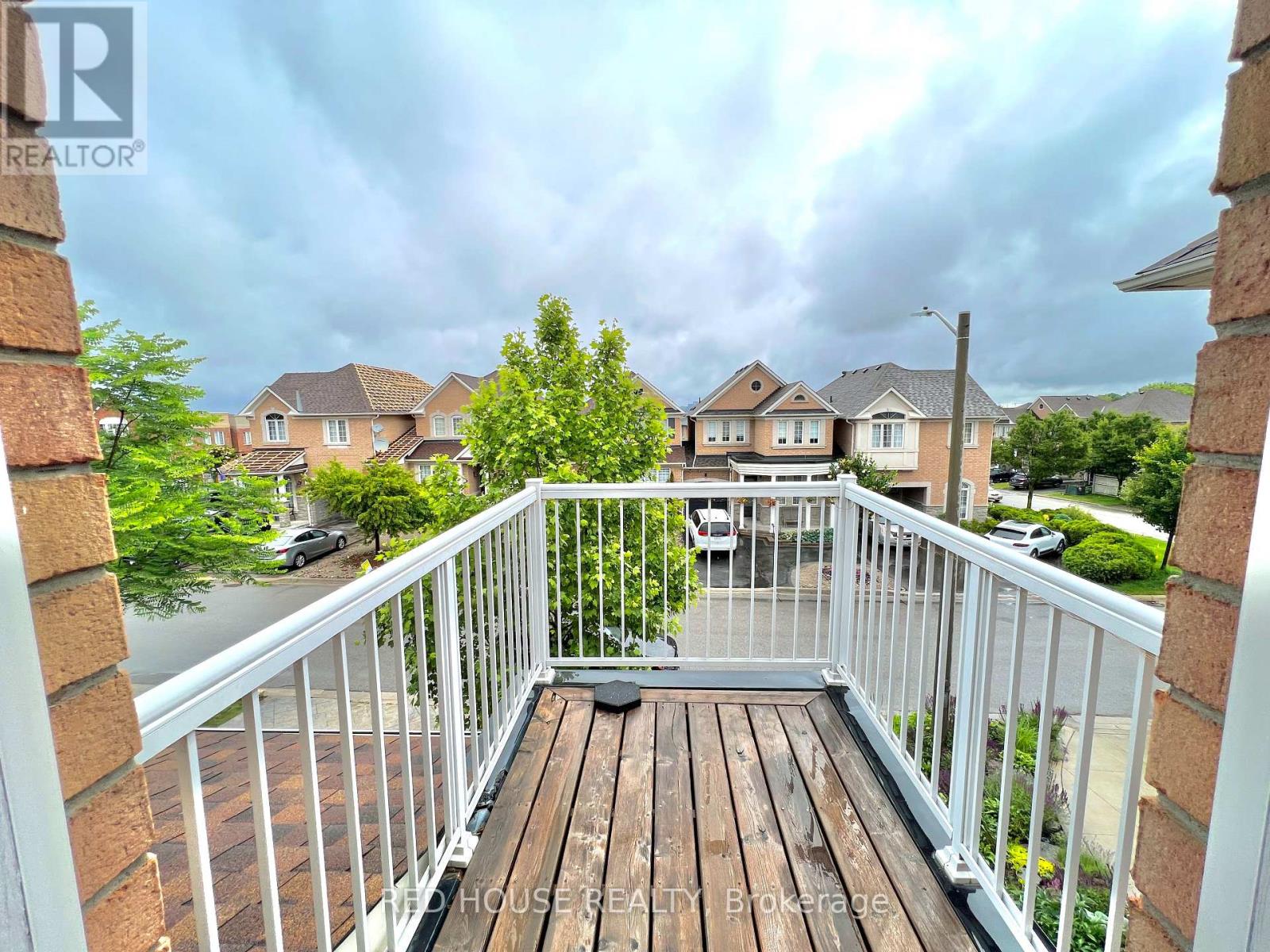 30 Clovis Street, Vaughan, Ontario  L4J 8W7 - Photo 9 - N13515556