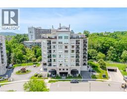 2000 CREEKSIDE Drive Unit# 707, Dundas, Ontario