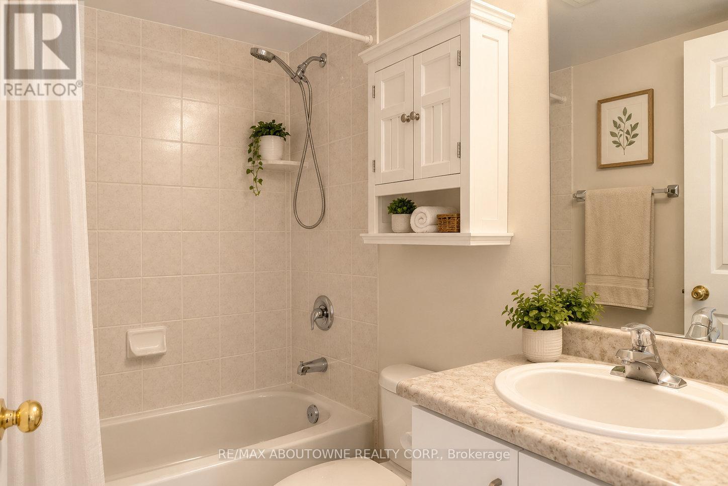906 - 4140 Foxwood Drive, Burlington, Ontario  L7M 4R4 - Photo 10 - W13515476