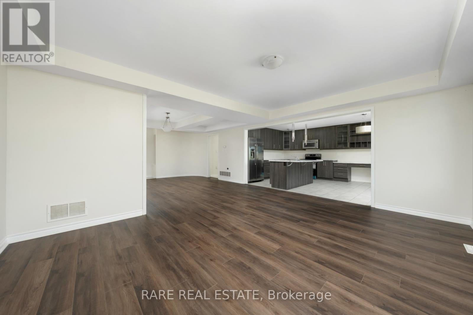 14 Bannister Crescent, Brampton, Ontario  L7A 0G2 - Photo 7 - W13515522