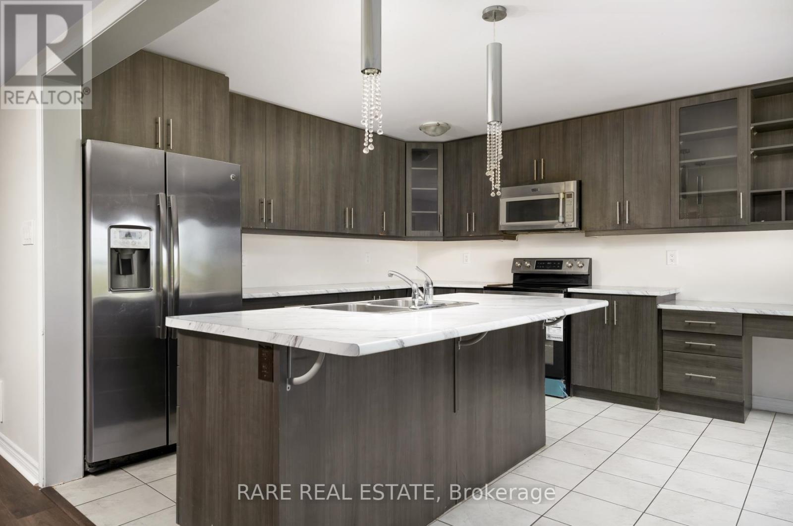 14 Bannister Crescent, Brampton, Ontario  L7A 0G2 - Photo 8 - W13515522