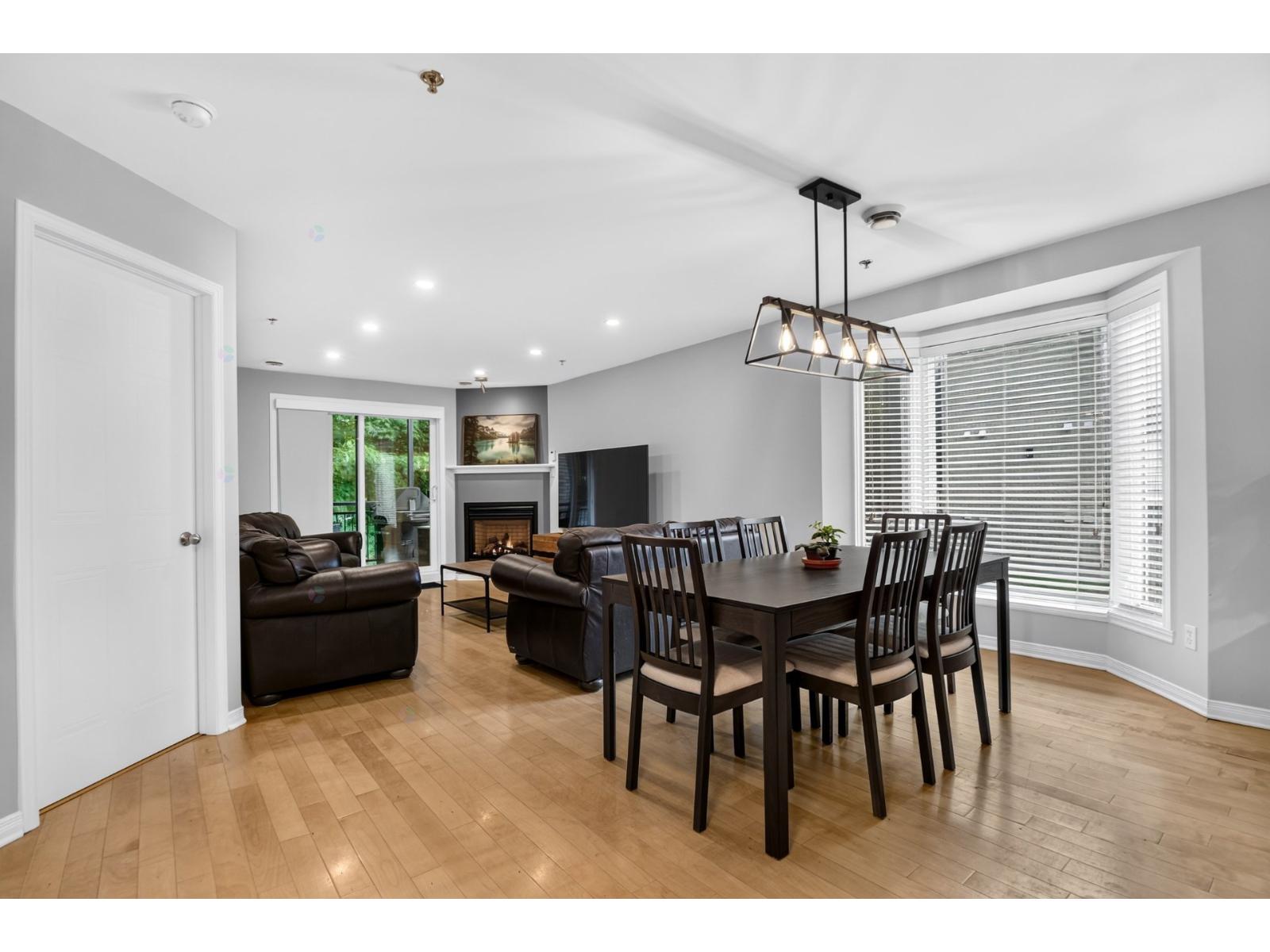 2110 Rue du Portage|#202 Laval (Sainte-Dorothée) Quebec Canada H7Y0A8 5